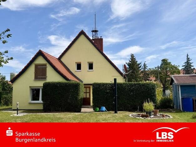Einfamilienhaus zum Kauf 169.000 € 5 Zimmer 120 m² 1.051 m² Grundstück Zorbau Lützen 06686