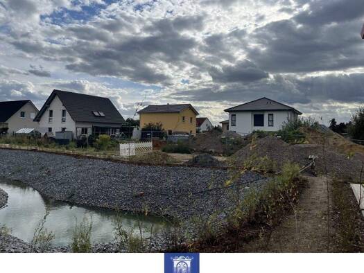 Wohnung zur Miete 685 € 2 Zimmer 65,3 m² Arnsdorf 01477