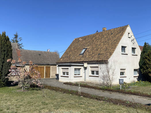 Einfamilienhaus zum Kauf 139.000 € 5 Zimmer 109,2 m² 1.754 m² Grundstück Leckwitz Nünchritz 01612