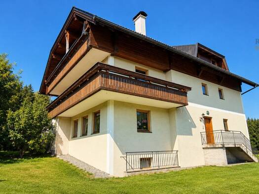 Immobilie in Steuerberg - Mehrfamilienhaus zum Kauf - Steuerberg - 449.800 € - 10 Zimmer, 328,4 m² - Bild 1