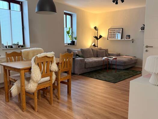 Wohnung zur Miete 900 € 2 Zimmer 49 m² Geschoss EG/3 frei ab sofort Altstadt Weimar 99423