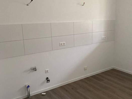 Wohnung zur Miete 600 € 3 Zimmer 85,8 m² 3. Geschoss frei ab sofort Hallesche Straße 28 Westhagen Wolfsburg 38444