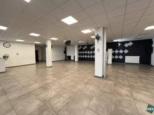 Verkaufsfläche zur Miete 12,63 € Wien 1110