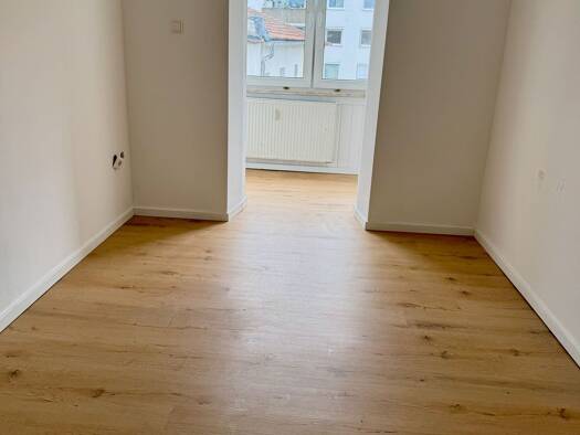 Wohnung zum Kauf provisionsfrei 149.000 € 3 Zimmer 63,3 m² 1. Geschoss frei ab sofort Innenstadt Worms 67547