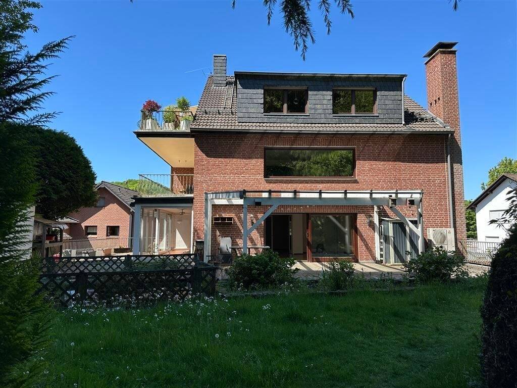 Immobilie in Rösrath - Zwischen Stadt & Natur - Terrassenwohnung mit Waldblick und Wintergarten in Rösrath - Bild 0