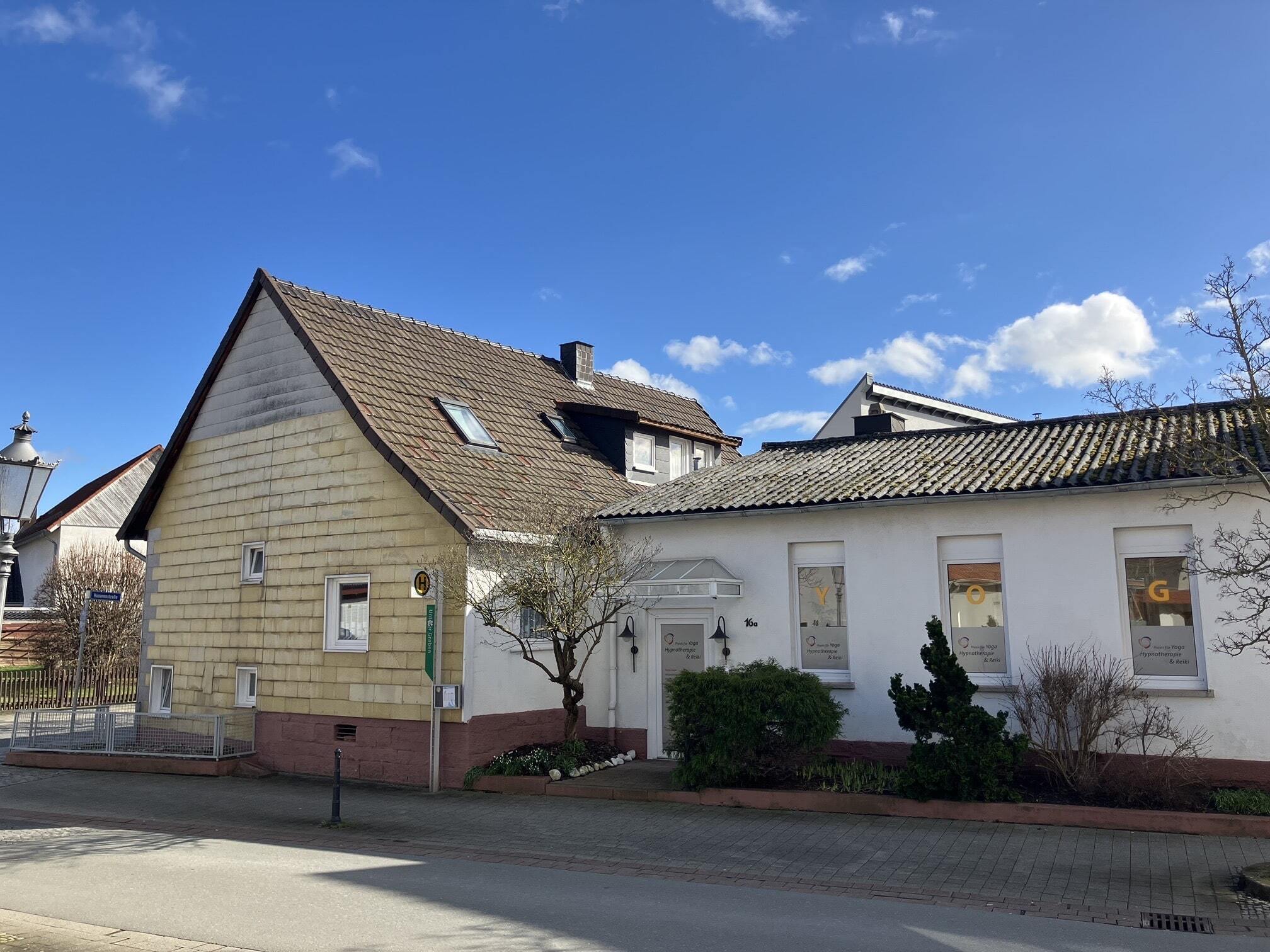 Mehrfamilienhaus zum Kauf 118.000 € 10 Zimmer 172,9 m²<br/>Wohnfläche 319 m²<br/>Grundstück Hofgeismar Hofgeismar 34369