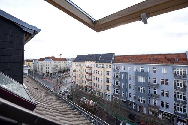 Wohnung zum Kauf provisionsfrei 282.000 € 2 Zimmer 63,4 m² Dachgeschoss, 5. Geschoss Wichertstraße 43 Prenzlauer Berg Berlin 10439