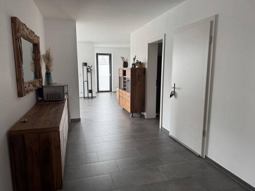 Wohnung zur Miete 1.200 € 2 Zimmer 106 m² frei ab 01.11.2025 Europastraße 55 Wolsfeld 54636
