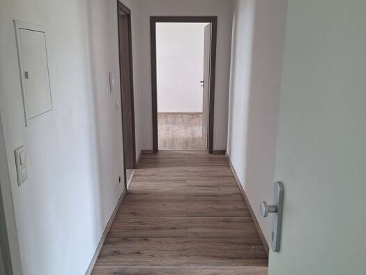 Wohnung zur Miete 800 € 4 Zimmer 86 m² frei ab sofort zentrumsnah Moosbürg Weiden in der Oberpfalz 92637