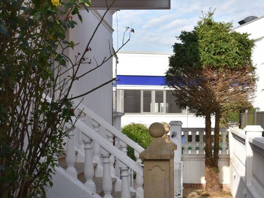 Wohnung zur Miete 1.299 € 2,5 Zimmer 76 m² Geschoss EG/3 frei ab sofort Wedel 22880