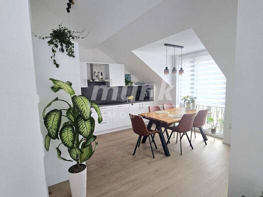 Wohnung zur Miete 1.094 € 3 Zimmer 77 m² 2. Geschoss Nasgenstadt Ehingen 89584