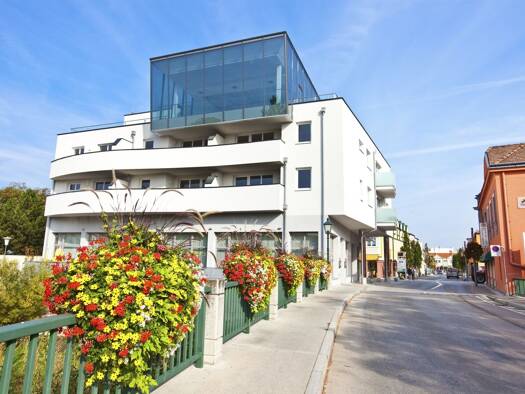 Wohnung zur Miete 615 € 3 Zimmer 77,3 m² 2. Geschoss frei ab 01.11.2026 Leobersdorf 2544