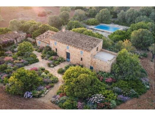 Acker-/Waldstück zum Kauf 1.500.000 € Manacor 07689