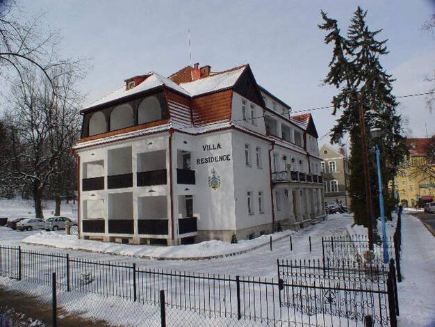 Hotel zum Kauf provisionsfrei 1.790.000 € 25 Zimmer 300 m² Gastrofläche 3.340 m² Grundstück Kudowa-Zdrój 57-350