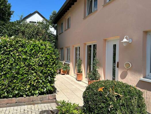 Reihenendhaus zum Kauf 390.000 € 5 Zimmer 169,5 m² 155,5 m² Grundstück Pech Wachtberg 53343