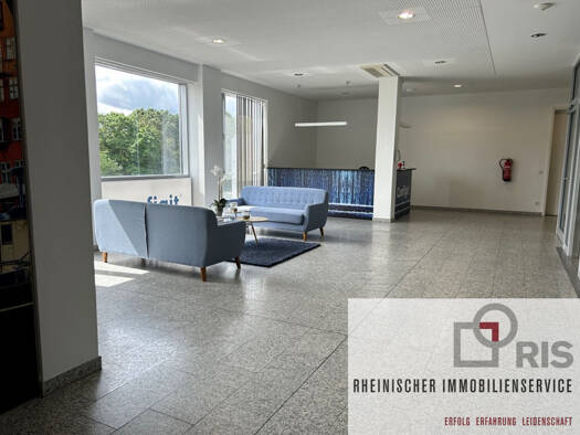 Bürofläche zur Miete 760 m² Bürofläche teilbar ab 375 m² Berghausen Langenfeld (Rheinland) 40764