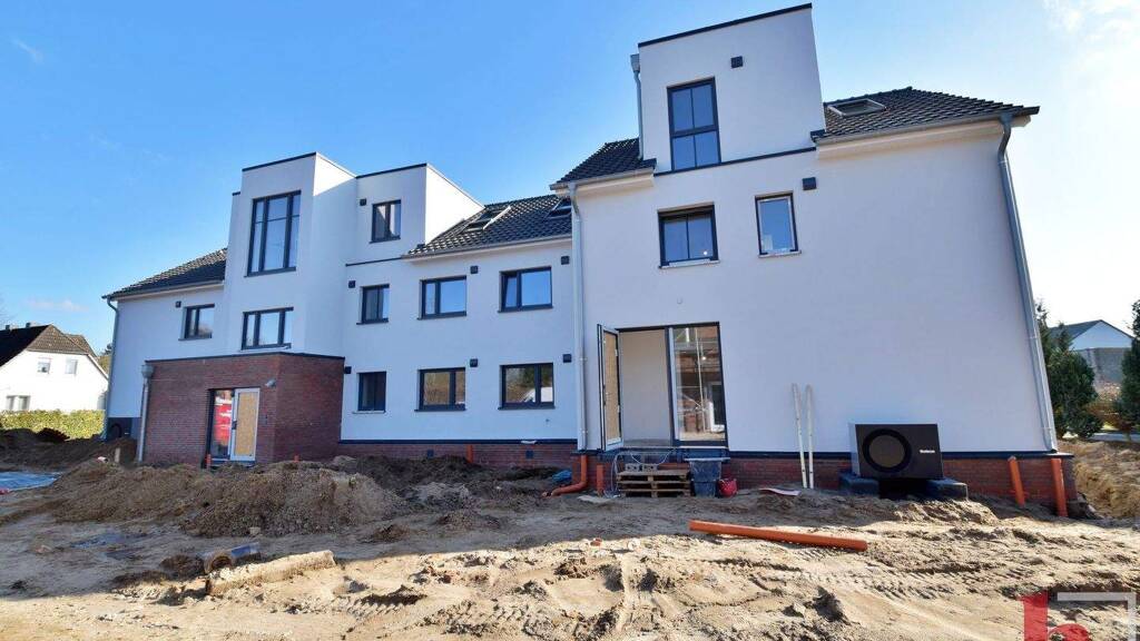 Wohnung zur Miete - Erstbezug 745 € 3 Zimmer 61,7 m² 3. Geschoss frei ab 01.05.2026 Diepholz 49356