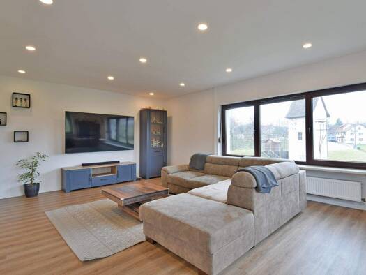 Einfamilienhaus zum Kauf 419.000 € 7 Zimmer 190 m² 603 m² Grundstück Langenelz Mudau 69427