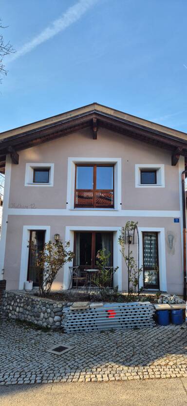 Einfamilienhaus zum Kauf provisionsfrei 9 Zimmer 370 m² 3.500 m² Grundstück Thalham Riedering 83083