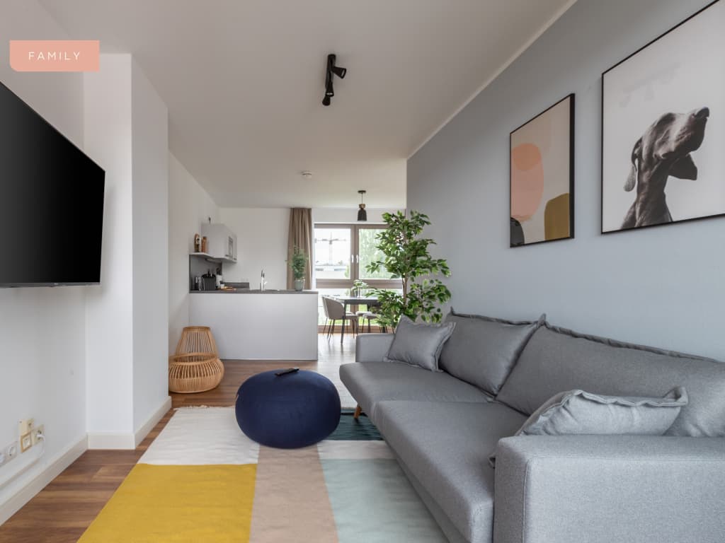 Wohnung zur Miete Wohnen auf Zeit 4.674 € 2 Zimmer 60 m²<br/>Wohnfläche 15.12.2024<br/>Verfügbarkeit Mulackstraße Mitte Berlin 10119