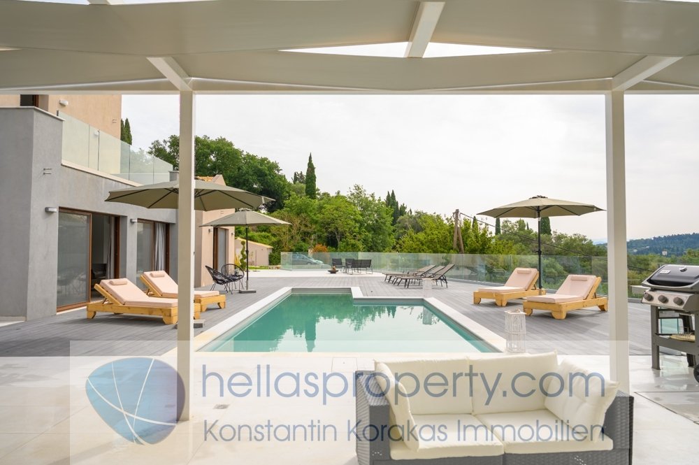 Villa zum Kauf 790.000 € 6 Zimmer 330 m²<br/>Wohnfläche 2.100 m²<br/>Grundstück Korfu 49100