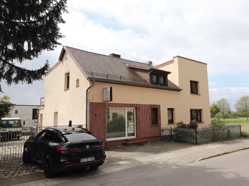 Haus zum Kauf 129.000 € 6 Zimmer 196,8 m²<br/>Wohnfläche 2.387 m²<br/>Grundstück Welzow Welzow 03119