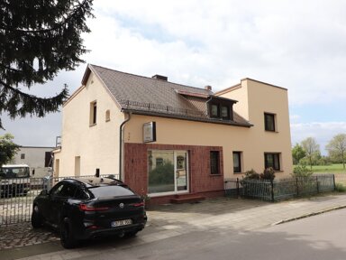 Haus zum Kauf 129.000 € 6 Zimmer 196,8 m² 2.387 m² Grundstück Welzow Welzow 03119