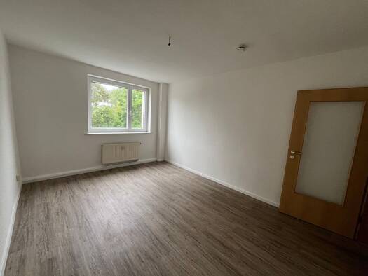 Wohnung zur Miete 329 € 3 Zimmer 60 m² 2. Geschoss frei ab sofort Leipziger Straße 117 Pölbitz Zwickau 08058