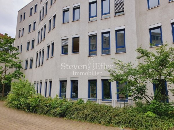 Bürofläche zur Miete 9,50 € 860 m²<br/>Bürofläche Gostenhof Nürnberg 90443