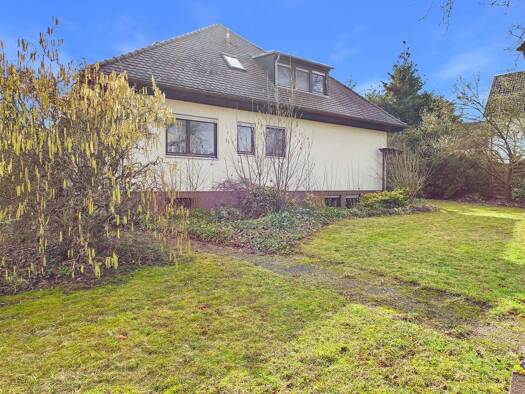 Einfamilienhaus zum Kauf 649.000 € 8 Zimmer 193 m² 1.002 m² Grundstück Boxdorf Nürnberg / Boxdorf 90427
