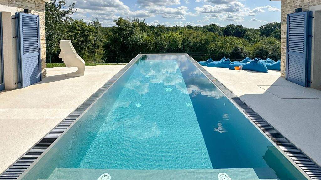 Villa zum Kauf 1.450.000 € 5 Zimmer 243 m² 1.048 m² Grundstück Kastelir 52464