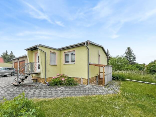 Bungalow zum Kauf 320.000 € 3 Zimmer 80 m² 1.452 m² Grundstück Taucha Taucha 04425