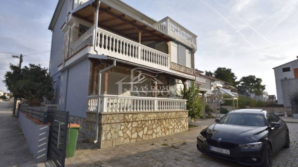 Haus zum Kauf 700.000 € 9 Zimmer 320 m² Vodice