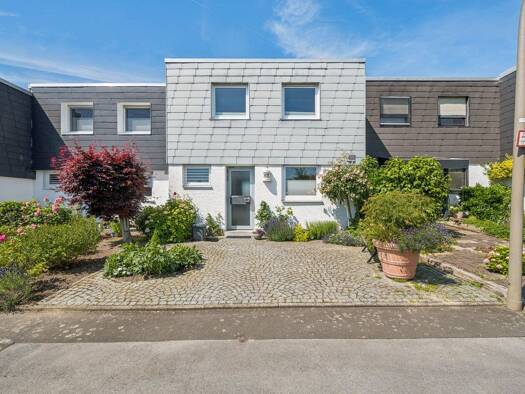 Reihenmittelhaus zum Kauf 278.000 € 5 Zimmer 112,4 m² 187 m² Grundstück Auf dem Blick 27 Lichtendorf Dortmund / Lichtendorf 44289