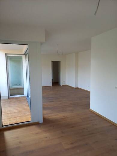 Wohnung zur Miete 600 € 2 Zimmer 64 m² 1. Geschoss frei ab sofort Willmering Willmering 93497