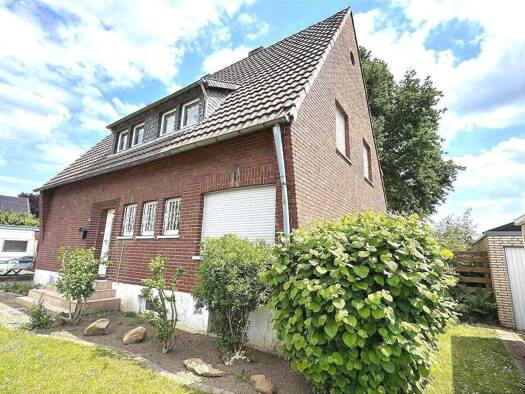 Einfamilienhaus zum Kauf 285.000 € 9 Zimmer 175 m² 574 m² Grundstück frei ab sofort Ratheim Hückelhoven 41836