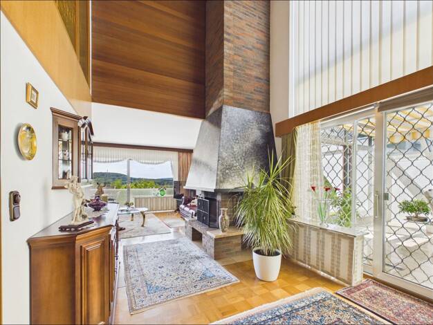 Einfamilienhaus zum Kauf 755.000 € 4,5 Zimmer 207,6 m² 684 m² Grundstück Goldbach Goldbach 63773
