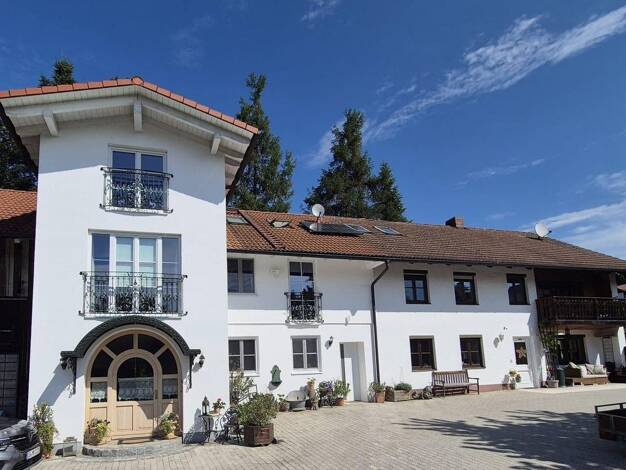 Einfamilienhaus zum Kauf provisionsfrei 2.150.000 € 11 Zimmer 402 m² 1.580 m² Grundstück Oberneuching Neuching 85467
