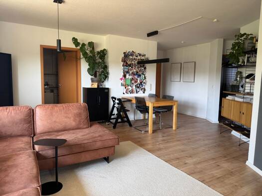 Wohnung zur Miete 800 € 3 Zimmer 82 m² frei ab 01.09.2026 Estenfeld 97230