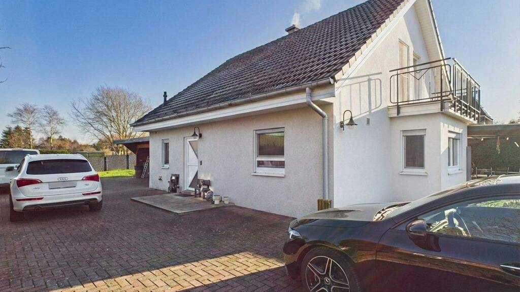 Einfamilienhaus zum Kauf 356.900 € 5 Zimmer 146,6 m² 1.510 m² Grundstück Neulandermoor Wischhafen 21737