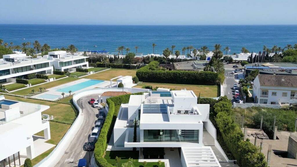 Haus zum Kauf 11.300.000 € 1.318 m² 1.602 m² Grundstück Marbella 29600