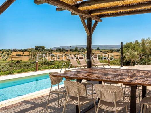 Villa zum Kauf - Erstbezug 990.000 € 5 Zimmer 185 m² 65.000 m² Grundstück frei ab sofort Traversa San Filippo Neri 45A Siracusa 96100