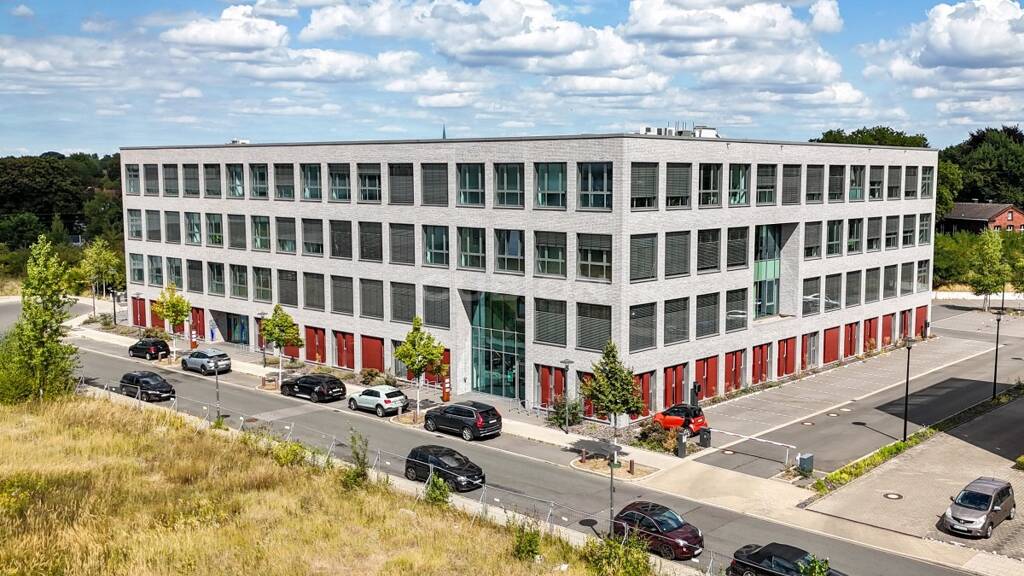 Bürofläche zur Miete - Erstbezug provisionsfrei 11,75 € 970 m² Bürofläche teilbar ab 685 m² Martin-Kremmer-Str. 14-16 Stoppenberg Essen 45327