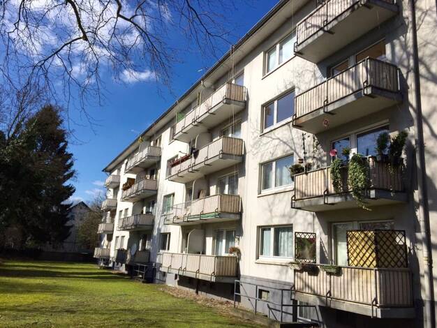 Wohnung zur Miete 389 € 1 Zimmer 46 m² 3. Geschoss Friedrich-Ebert-Str. 4 Hochemmerich Rheinhausen 47226