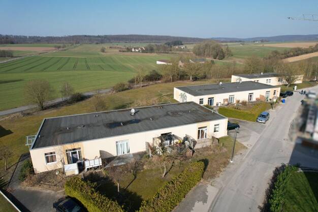 Mehrfamilienhaus zum Kauf 950.000 € 34 Zimmer 985 m² 3.480 m² Grundstück Lütkerlinde 357 Brakel Brakel 33034