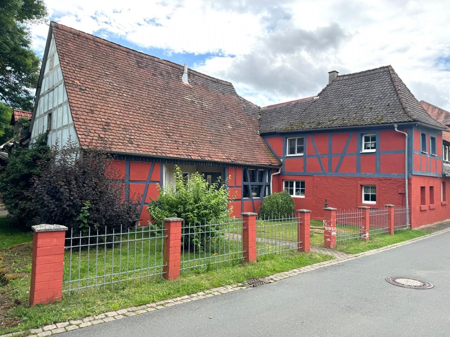 Bauernhaus zum Kauf 447.000 € 9 Zimmer 320 m²<br/>Wohnfläche 1.680 m²<br/>Grundstück Dietenhofen Dietenhofen 90599