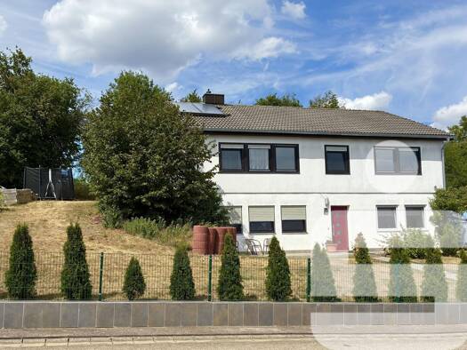 Einfamilienhaus zum Kauf 6 Zimmer 120 m² 814 m² Grundstück Günching Velburg 92355