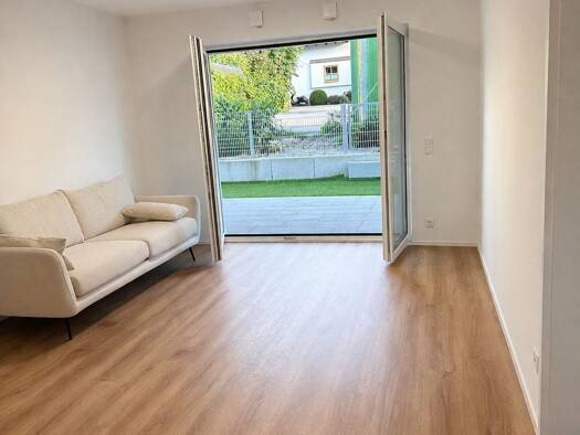 Wohnung zur Miete 1.250 € 5 Zimmer 119 m² frei ab 01.06.2026 Wassertal 1f Denkendorf 85095