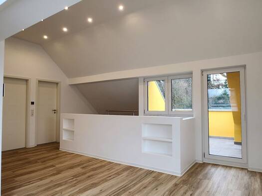 Wohnung zur Miete 595 € 1,5 Zimmer 45 m² Geschoss 2/3 frei ab 01.12.2026 Kitzingen Kitzingen 97318
