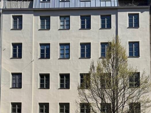 Mehrfamilienhaus zum Kauf provisionsfrei als Kapitalanlage geeignet 1.018 m² Maxvorstadt München 80333